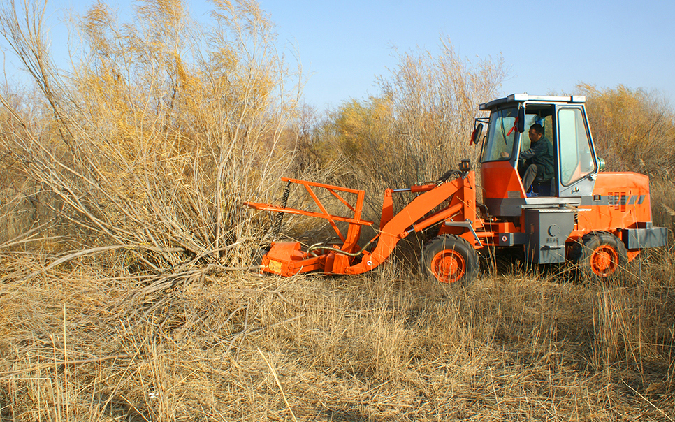 標(biāo)題：9GZ系列自走式灌木平茬收割機(jī)
瀏覽次數(shù)：87
發(fā)表時(shí)間：2023-12-12