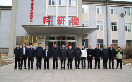 標(biāo)題：內(nèi)蒙古科學(xué)技術(shù)研究院黨組書記常青一行到呼和浩特分院考察調(diào)研
瀏覽次數(shù)：3661
發(fā)表時間：2024-03-06