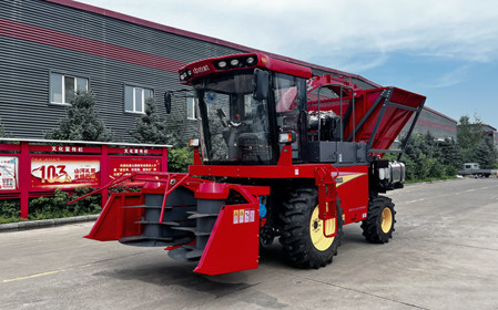 標(biāo)題：呼和浩特分院“9QYZ-2.6型自走式檸條收獲機(jī)”生產(chǎn)下線
瀏覽次數(shù)：1331
發(fā)表時間：2024-08-08