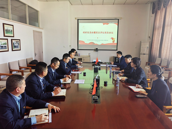 照片1_副本.jpg 照片1_副本.jpg